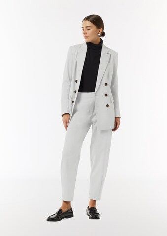 Effilé Pantalon COMMA en gris