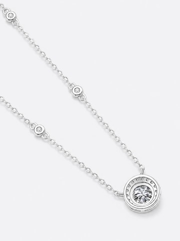 LanLiviaLančić 'Star Halo Moissanite Necklace' - srebro boja