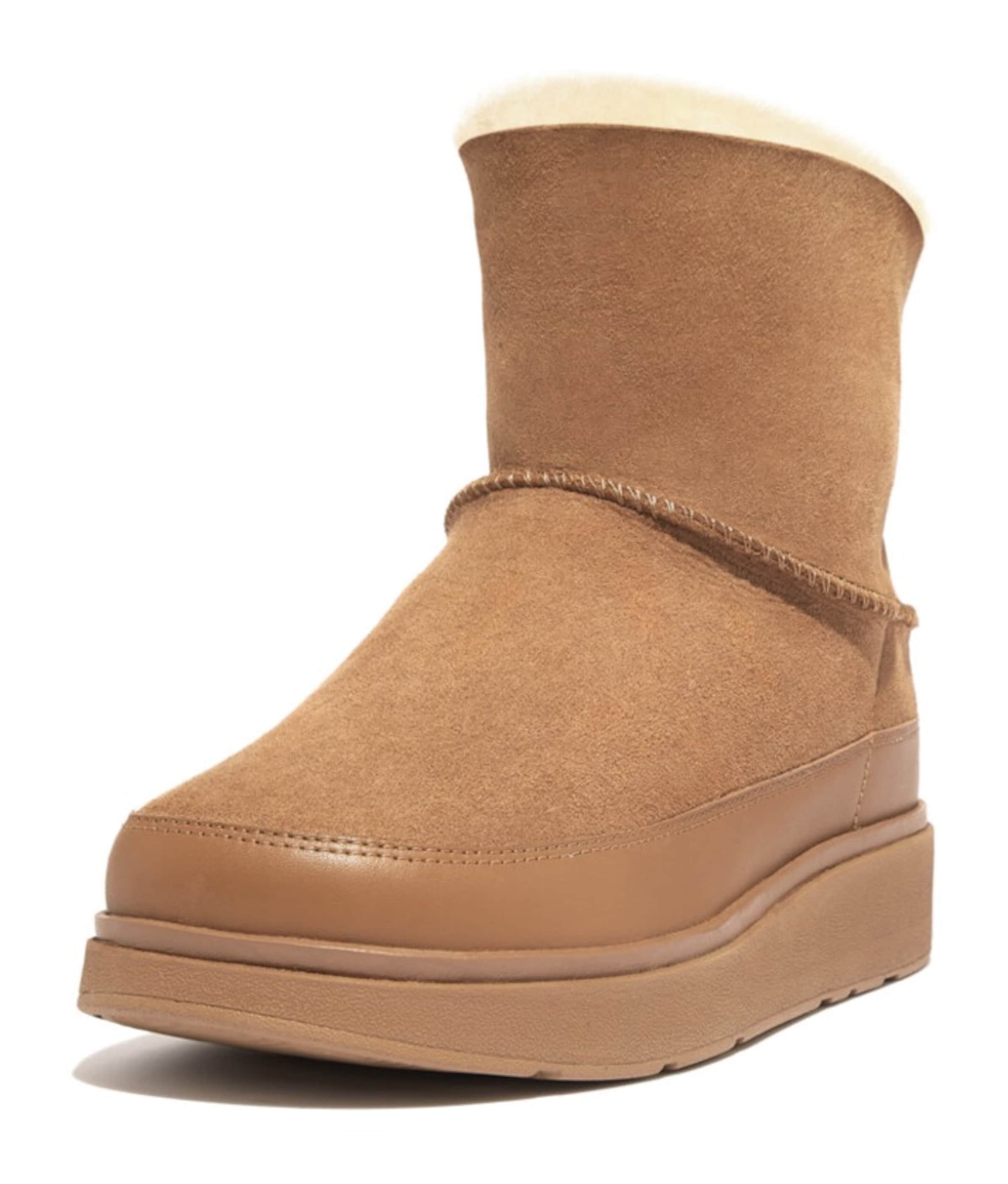 FitFlop Boots in Brown: front