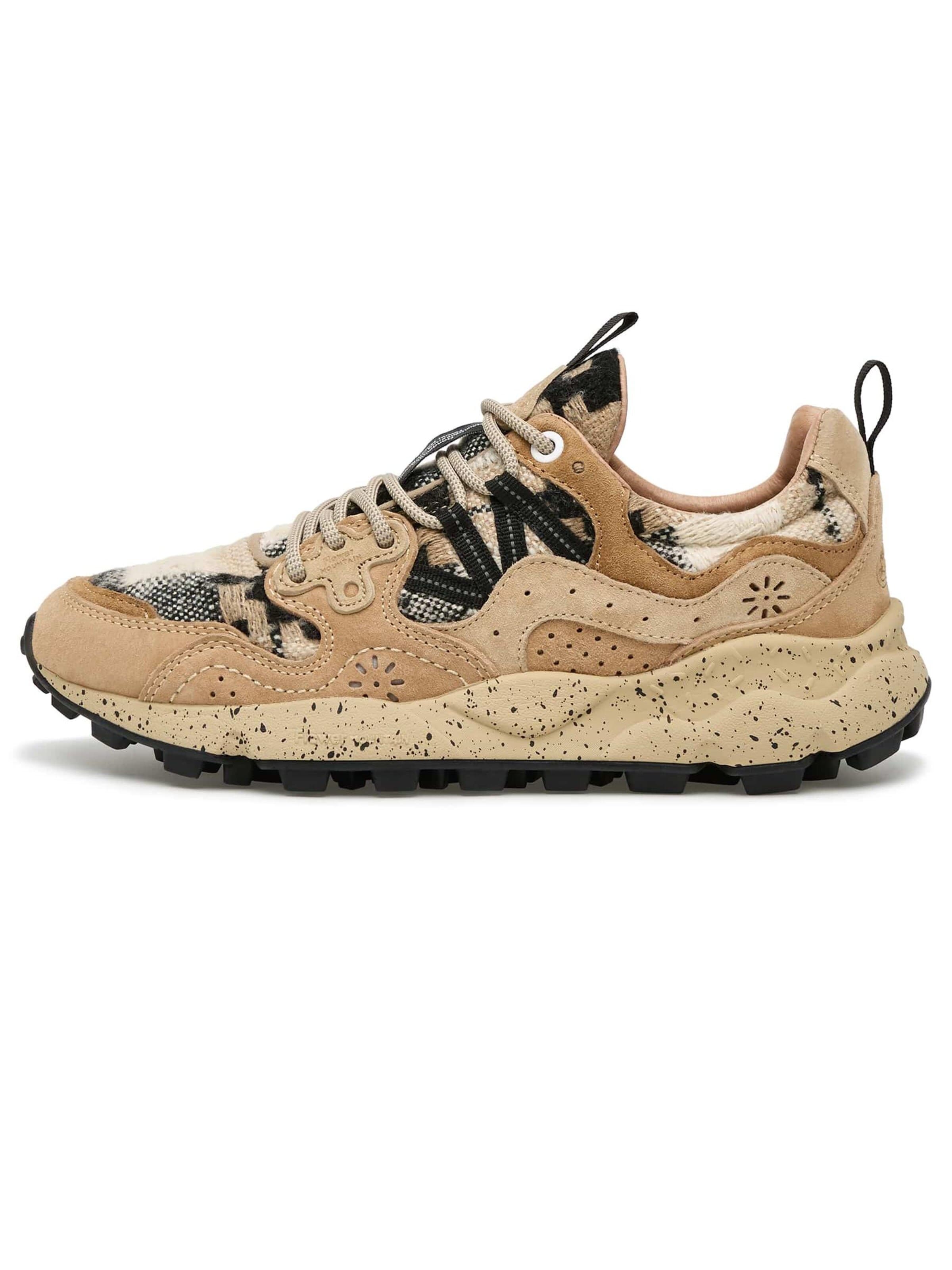 Flower Mountain Veterschoen 'YAMANO 3 WOMAN' in Beige