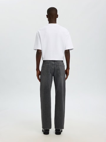 SELECTED Regular Farkut 'SLH220-BEN KORI' värissä harmaa