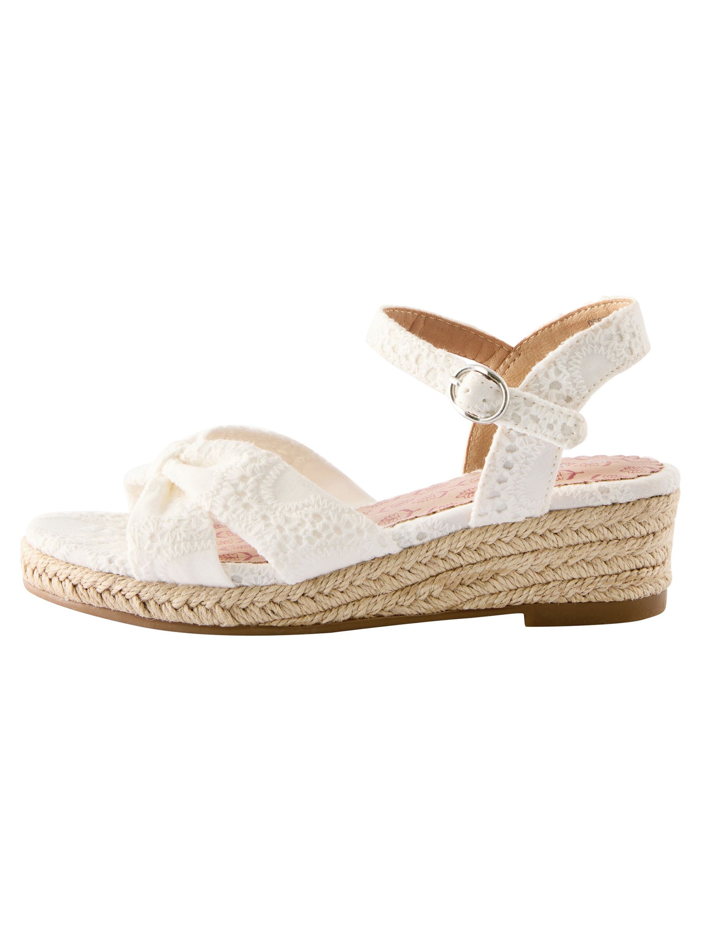 Next Sandaal, värv valge: eest vaates