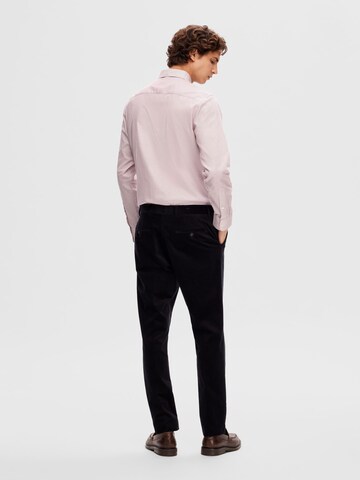 SELECTED HOMME Slim fit Overhemd 'SOHO' in Roze