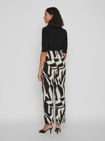 VILA Regular Pleat-front trousers 'Uma' in Black