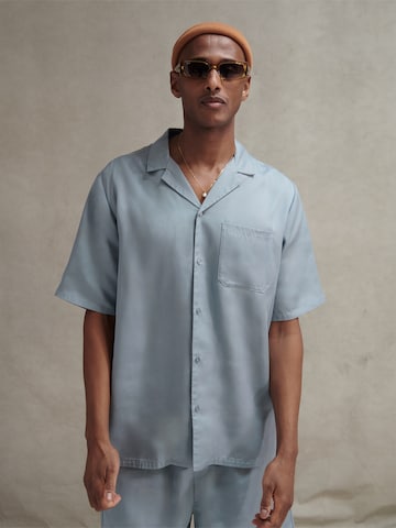 ABOJ ADEJ Regular fit Button Up Shirt 'Tserona' in Blue: front