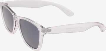 Leslii Sunglasses in Transparent: front
