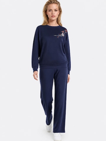 Lady Bersan Leisure suit in Blue