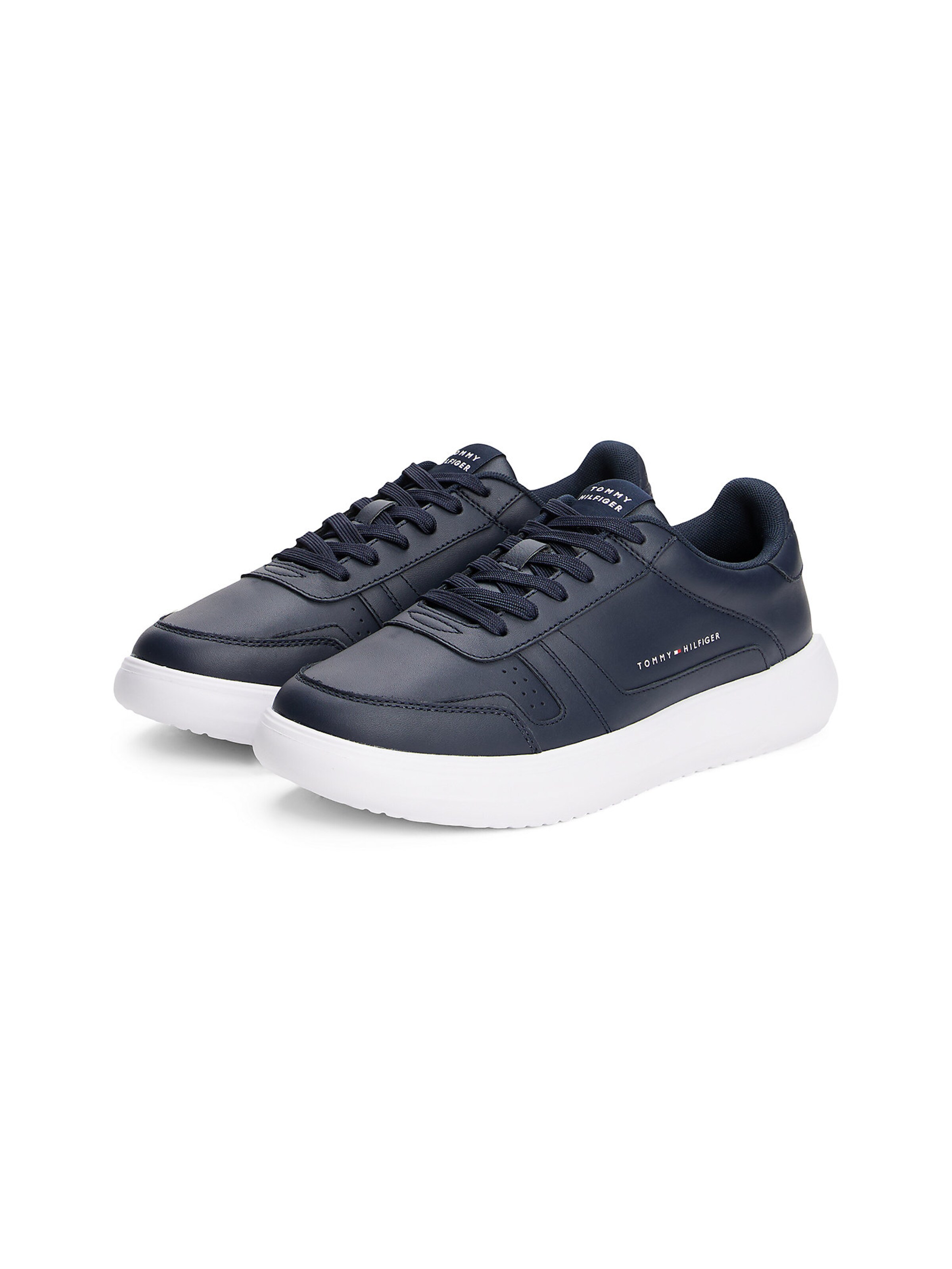 TOMMY HILFIGER Sneaker in Blau