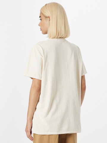 Nasty Gal T-Shirt in Beige