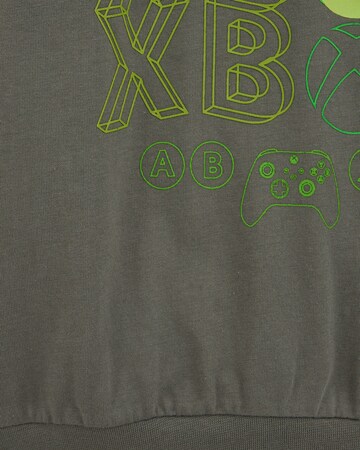 WE Fashion Sweatshirt in Green