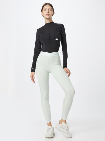 ADIDAS PERFORMANCE Skinny Παντελόνι φόρμας 'Techfit V-Shaped Elastic' σε πράσινο