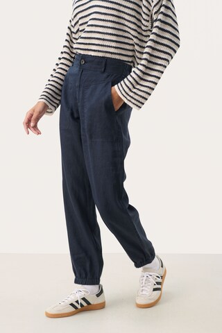 Effilé Pantalon 'Shenas' Part Two en bleu : devant