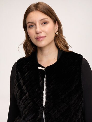 Gilet Fiorella Rubino en noir