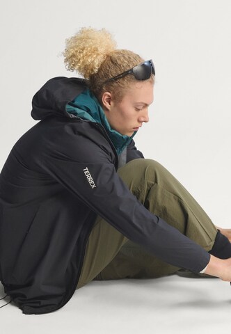 ADIDAS TERREX - Chaqueta de montaña 'Multi 2.5' en negro