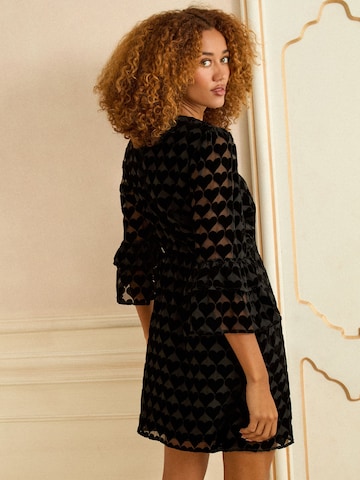 love & roses Šaty - Čierna