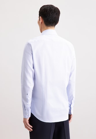 Coupe slim Chemise business 'Schwarze Rose' SEIDENSTICKER en bleu