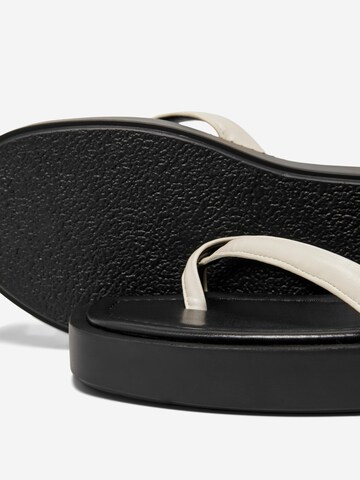 ONLY Sandalen met riem 'Mica' in Wit