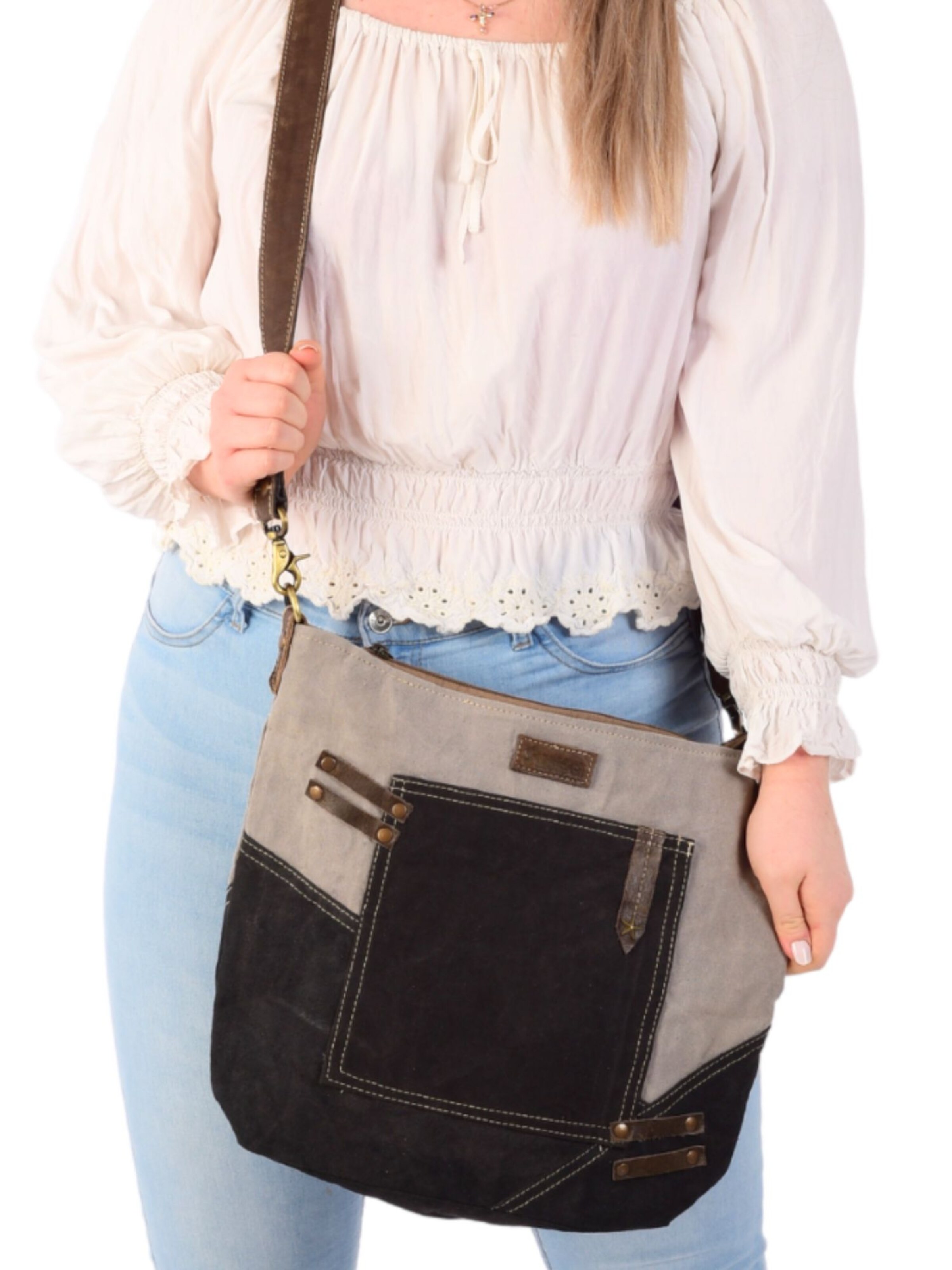 Sunsa Crossbody Bag 'Sunsa' in Black