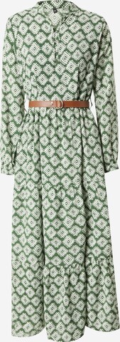 Trendyol فستان بلون أخضر: الأمام