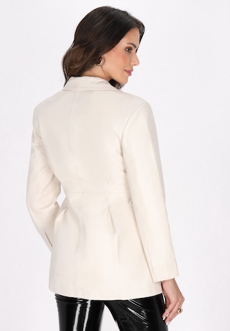 faina Übergangsjacke in Weiß