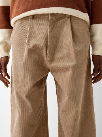 Bershka Loosefit Hose in Beige