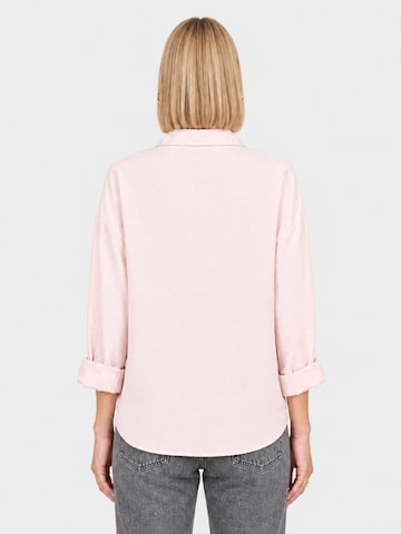 Chemisier 'Ness' WEARABLE STORIES en rose