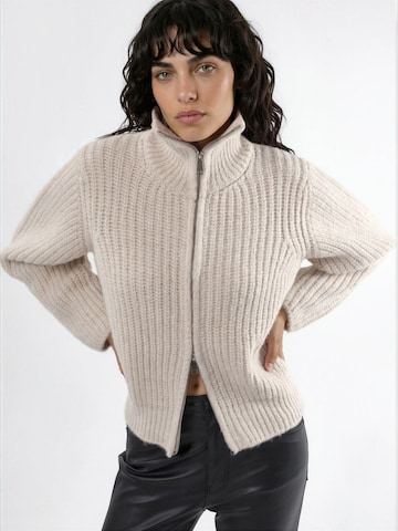 Hiccup Strickjacke in Mischfarben