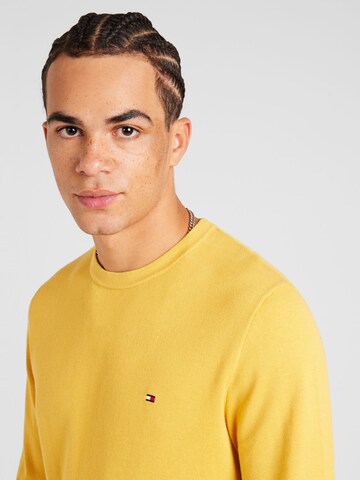 TOMMY HILFIGER Sweter w kolorze żółty