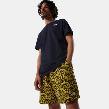 THE NORTH FACE Loosefit Shorts 'Train' in Gelb