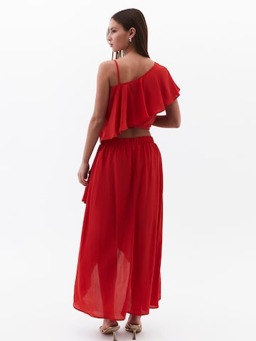 OXXO Rok in Rood