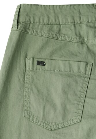 Street One Studio Tapered Cargo Hose in Grün