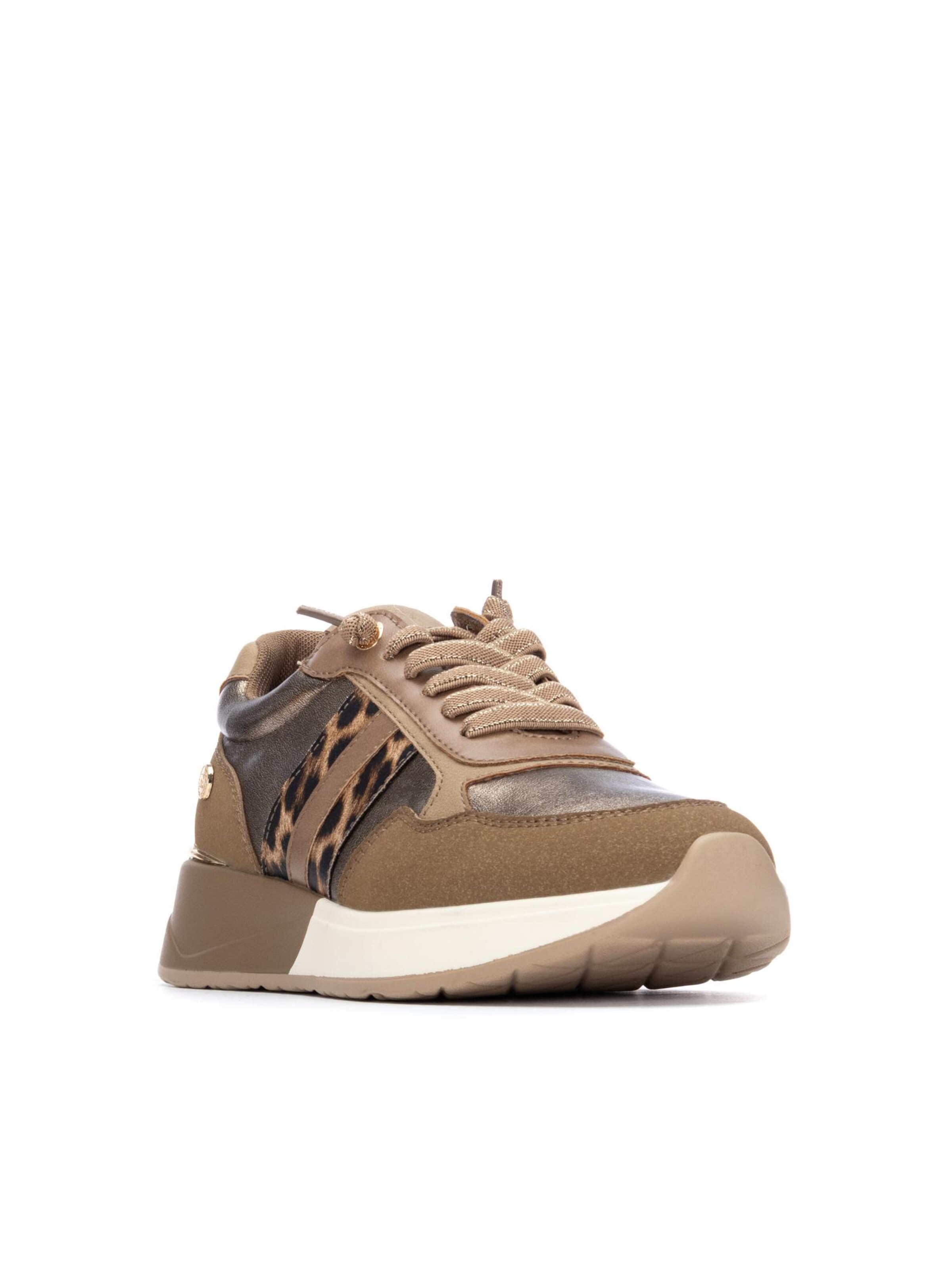 Chaussure de sport '14467202' Xti en gris