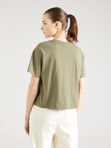 NAPAPIJRI T-shirt 'IAATO' i grön