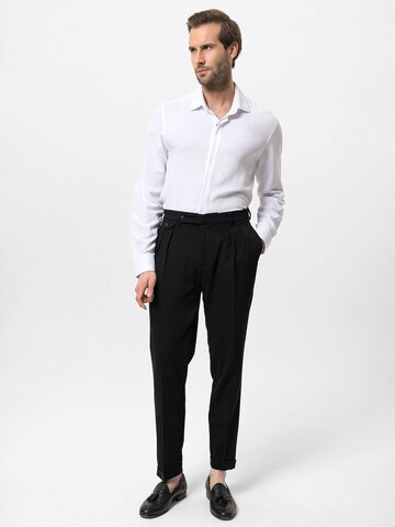 Antioch Regular Trousers in Black