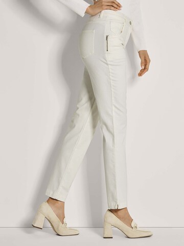 Effilé Pantalon MADELEINE en blanc