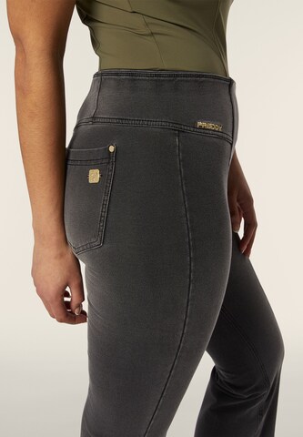 Freddy Flared Leggings in Grey