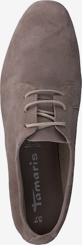 TAMARIS Обувки с връзки в сиво