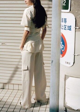 MANGO Regular Cargohose in Beige