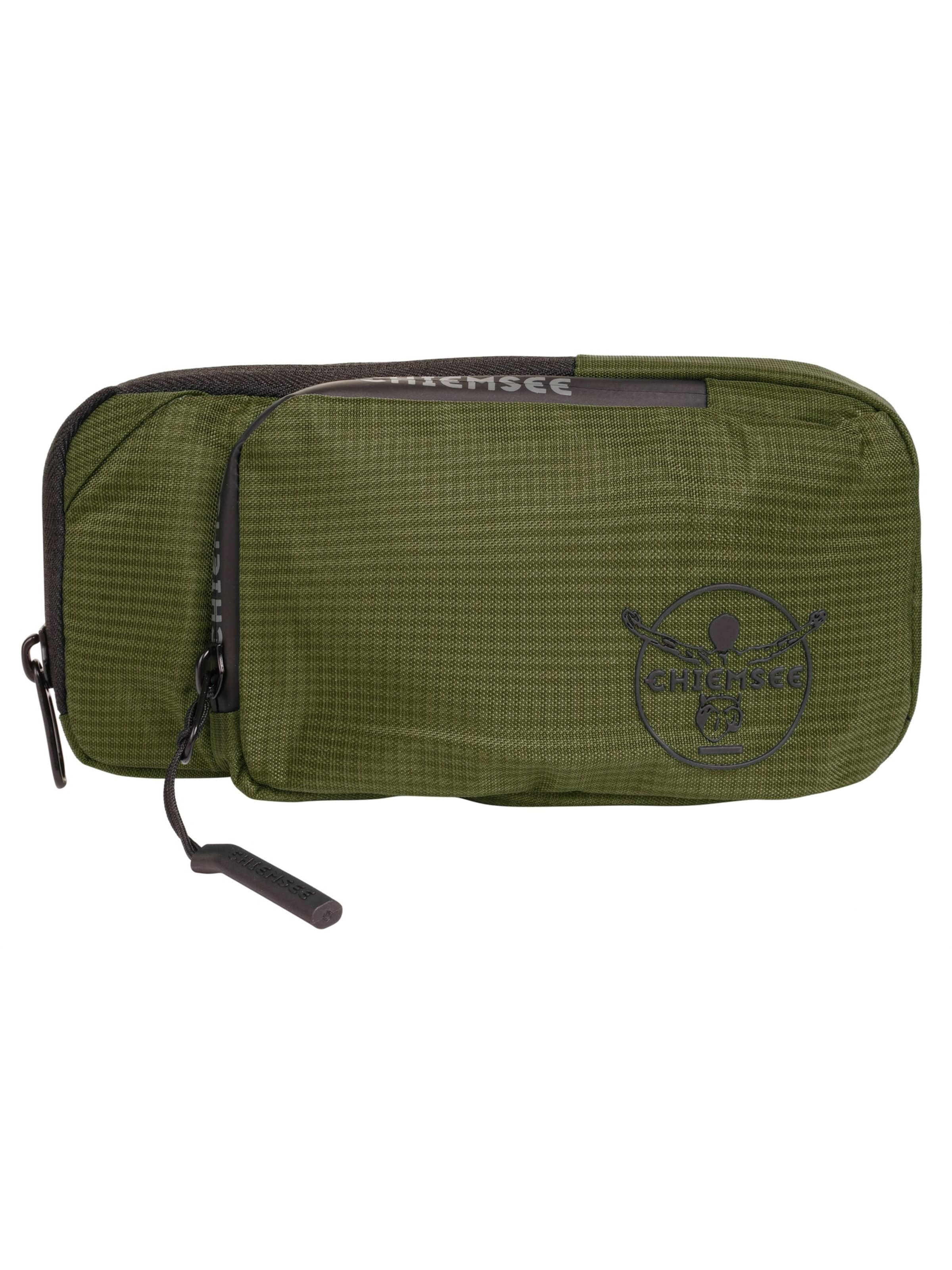 CHIEMSEE Gürteltasche 'LIGHT N BASE'‌‌‌‌‌ in Grün: Vorderseite