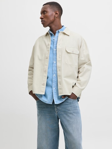 Comfort Fit Cămașă 'JJEDOVER' de la JACK & JONES pe bej: față