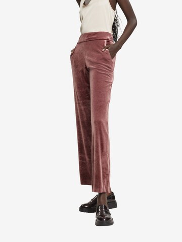 ESPRIT Loose fit Pants in Red