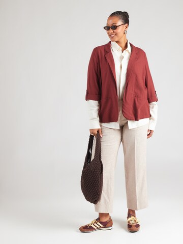 Vero Moda Curve Bleiseri 'VMCJESMILO' värissä punainen