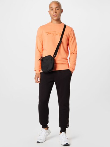 TOMMY HILFIGER Tapered Pants in Black