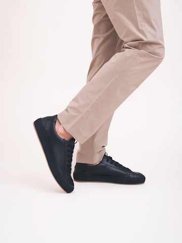nae Vegan Shoes Sneakersy wysokie 'KARIO' w kolorze czarny