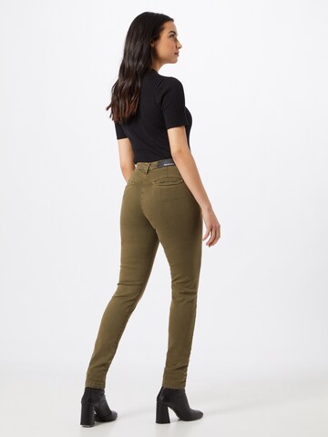 Slimfit Pantaloni 'Bettie' di REPLAY in verde