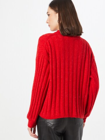 Warehouse - Pullover em vermelho