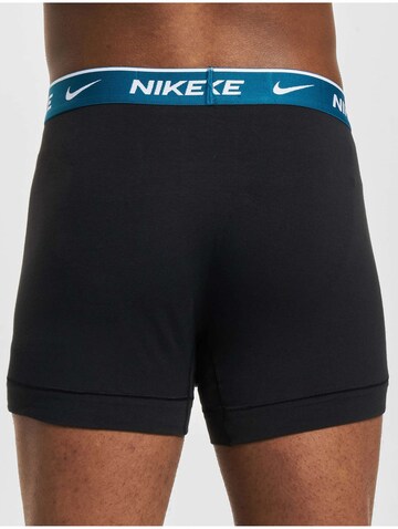 NIKE Sportunterhose in Schwarz