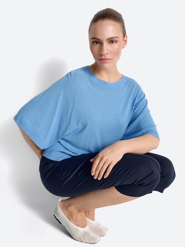 Rich & Royal Sweter w kolorze niebieski: przód