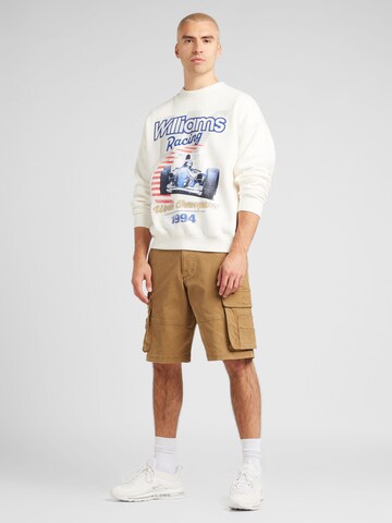 Abercrombie & Fitch Sweatshirt 'FORMULA ONE CHASE' in Wit