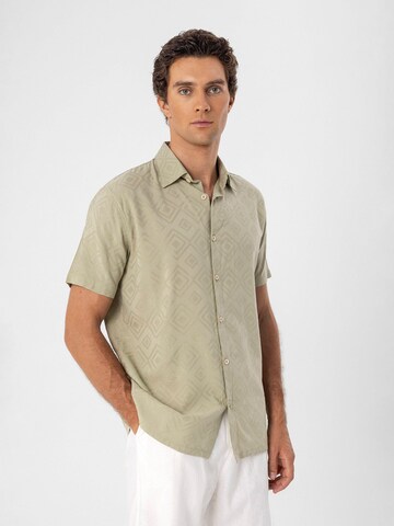 Antioch Regular fit Button Up Shirt in Green